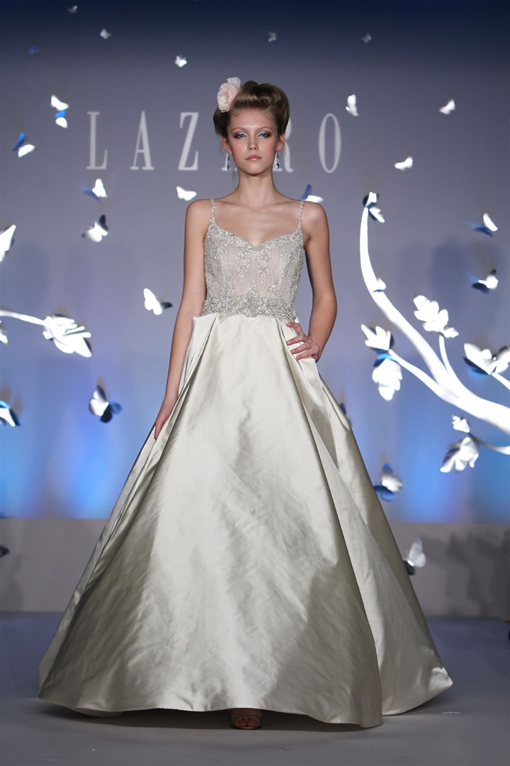 Lazaro 2012 İlkbahar/Yaz Gelinlik