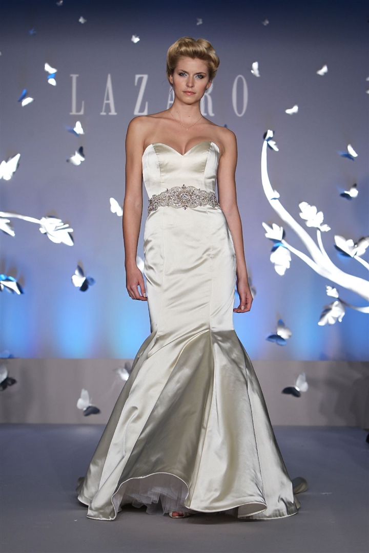 Lazaro 2012 İlkbahar/Yaz Gelinlik