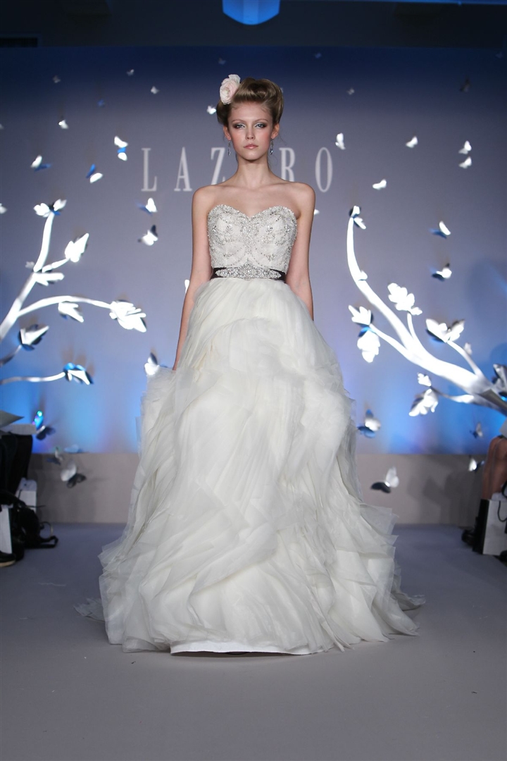 Lazaro 2012 İlkbahar/Yaz Gelinlik