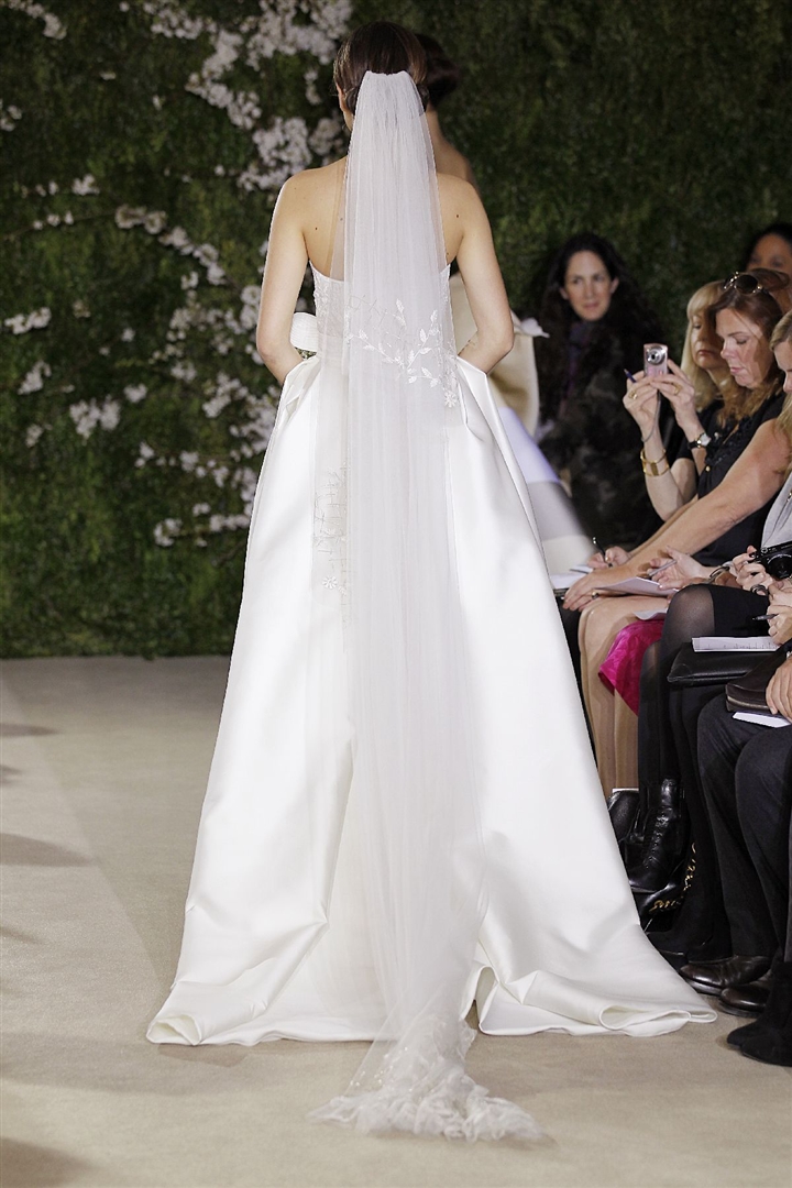 Carolina Herrera 2012 İlkbahar/Yaz Gelinlik Detay