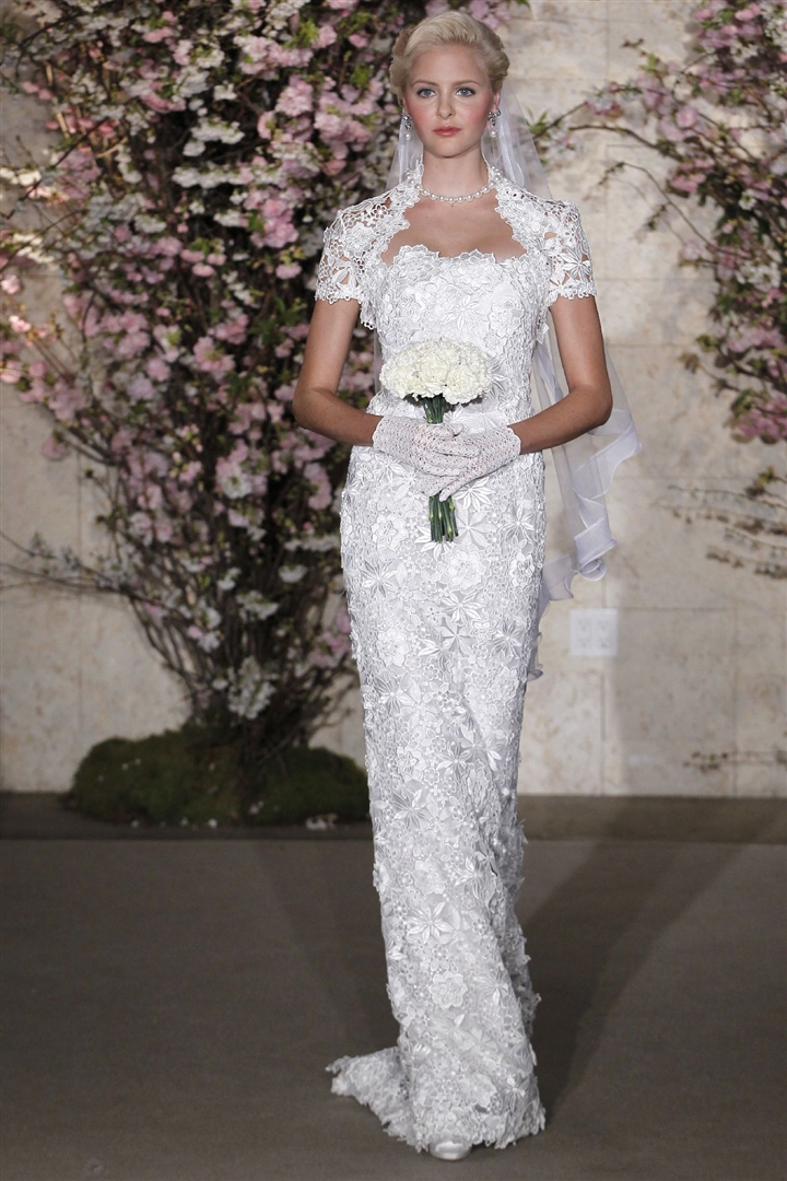 Oscar de la Renta 2012 İlkbahar/Yaz Gelinlik