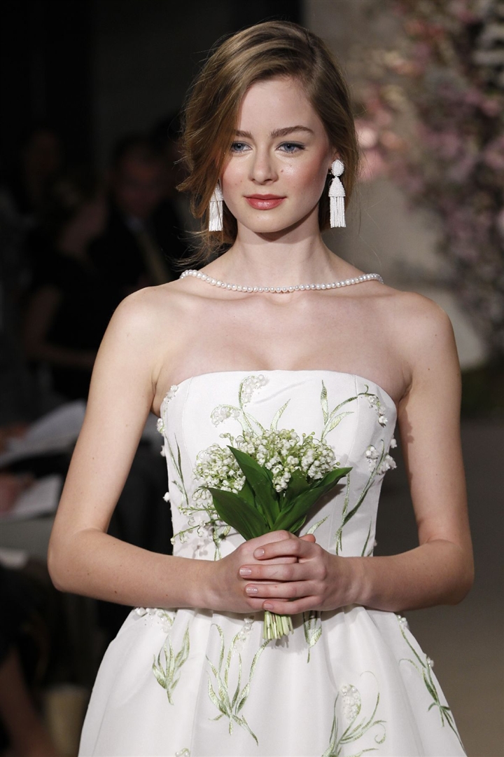 Oscar de la Renta 2012 İlkbahar/Yaz Gelinlik Detay