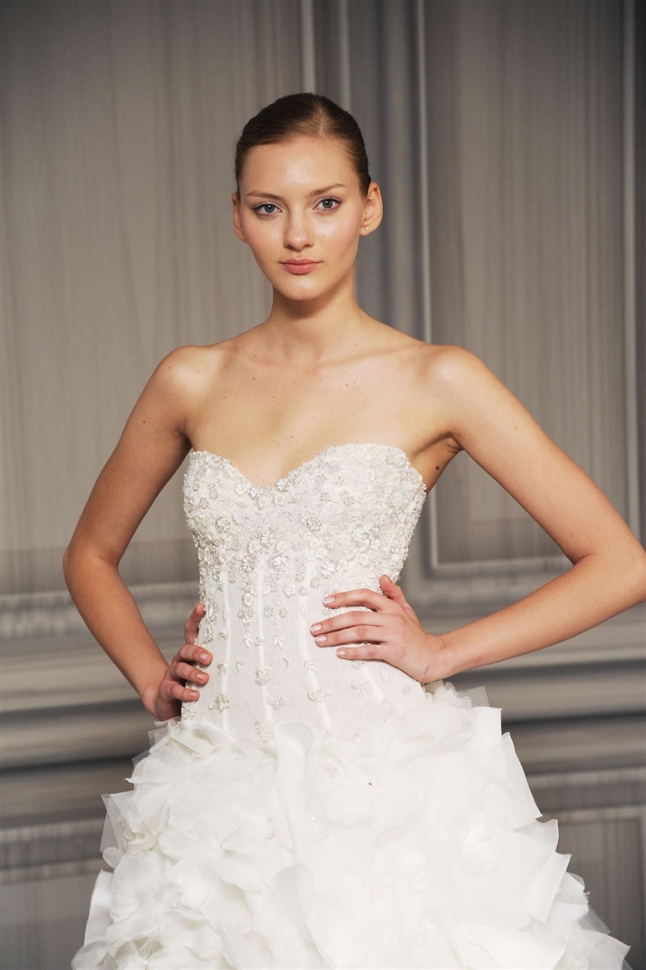 Monique Lhuillier 2012 İlkbahar/Yaz Gelinlik Detay