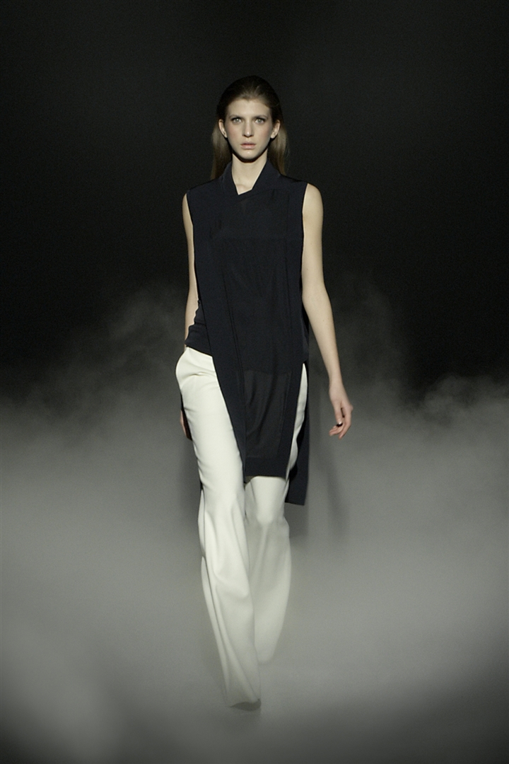 Hussein Chalayan 2011-2012 Sonbahar/Kış