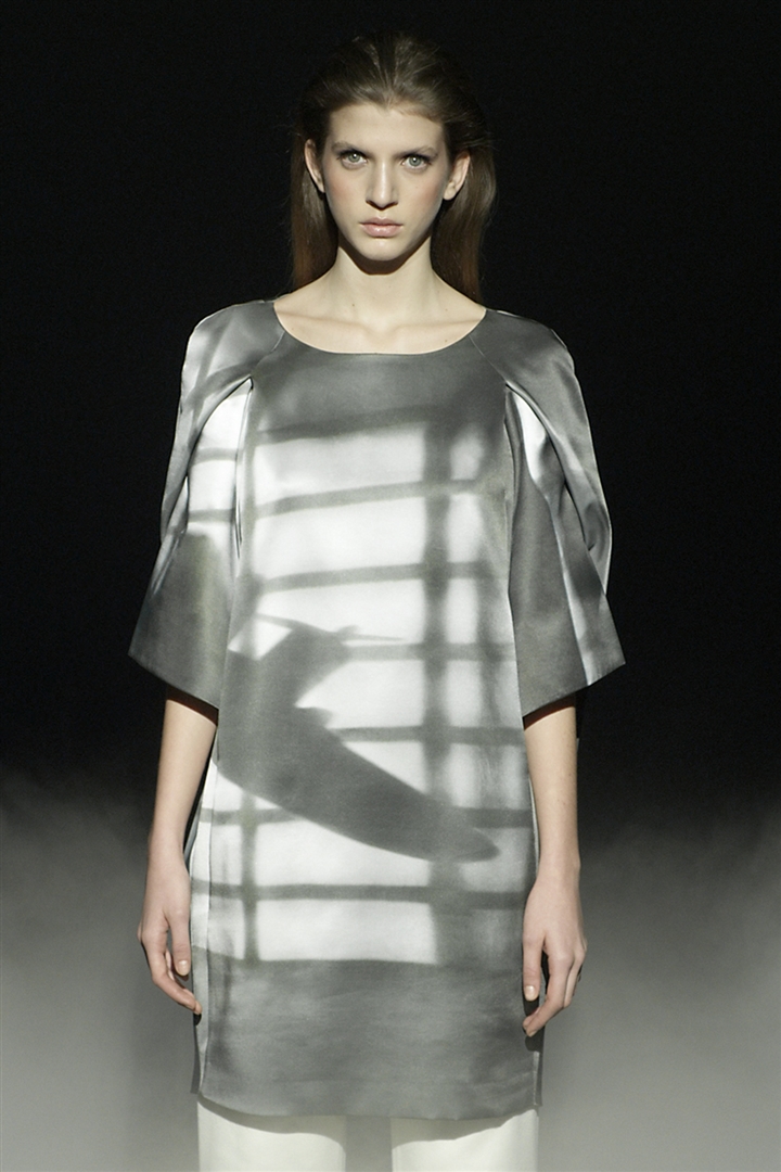 Hussein Chalayan 2011-2012 Sonbahar/Kış