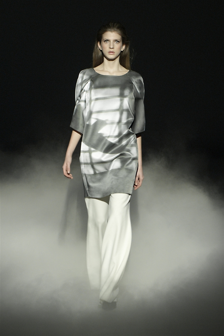 Hussein Chalayan 2011-2012 Sonbahar/Kış