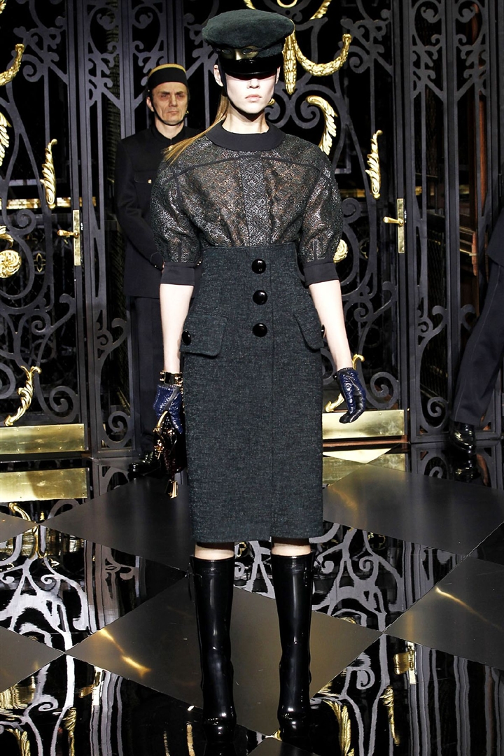 Louis Vuitton 2011-2012 Sonbahar/Kış