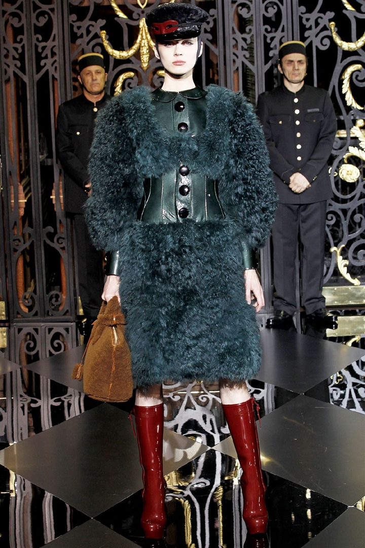 Louis Vuitton 2011-2012 Sonbahar/Kış