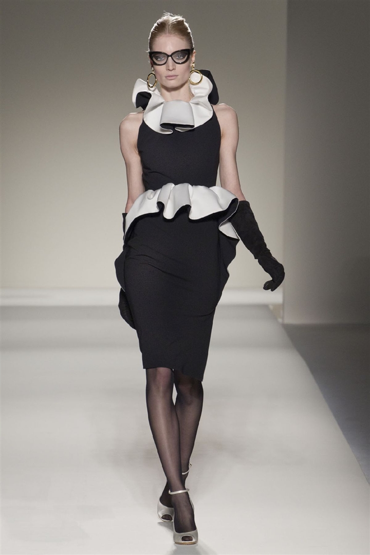 Moschino 2011-2012 Sonbahar/Kış