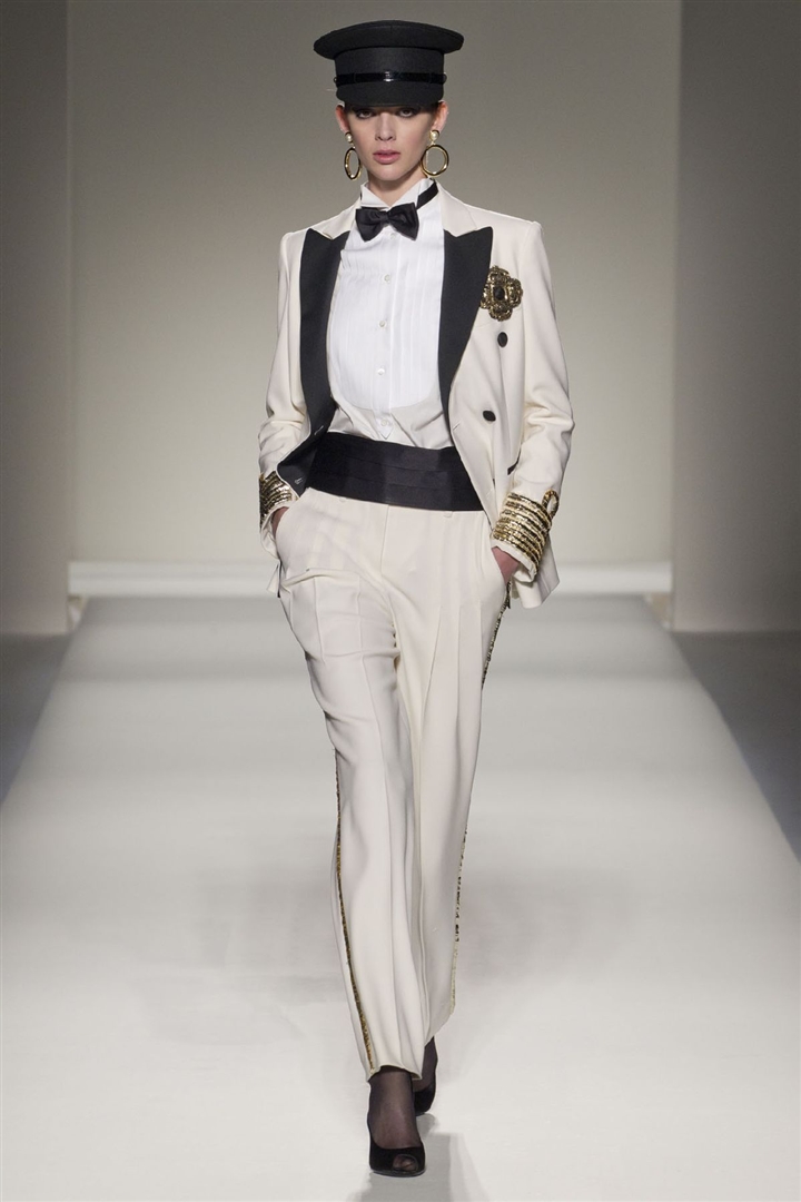 Moschino 2011-2012 Sonbahar/Kış