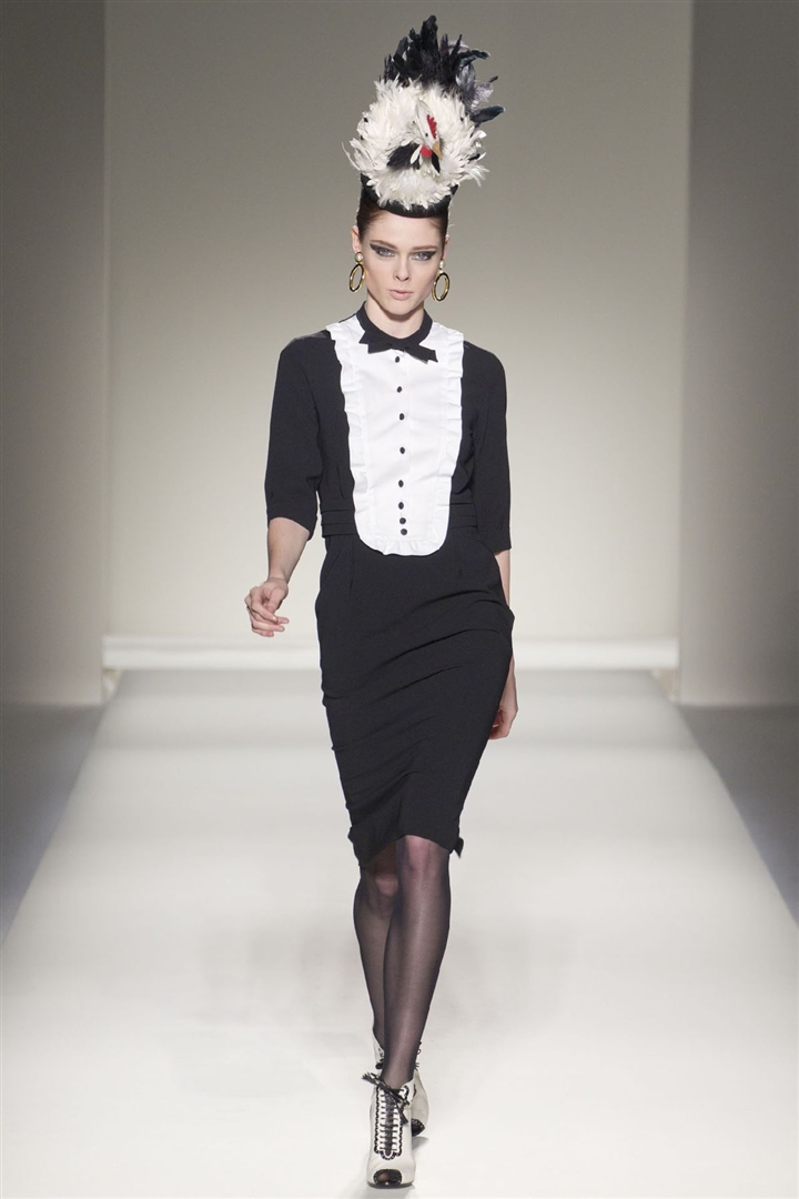 Moschino 2011-2012 Sonbahar/Kış