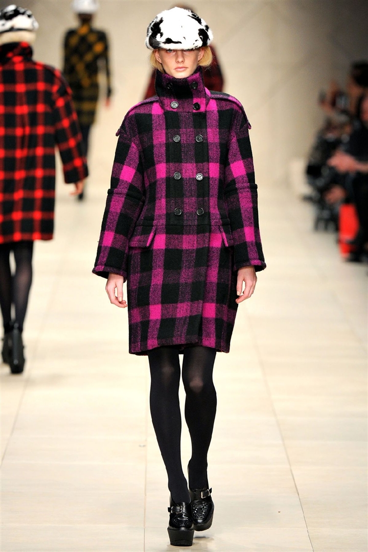 Burberry Prorsum 2011-2012 Sonbahar/Kış