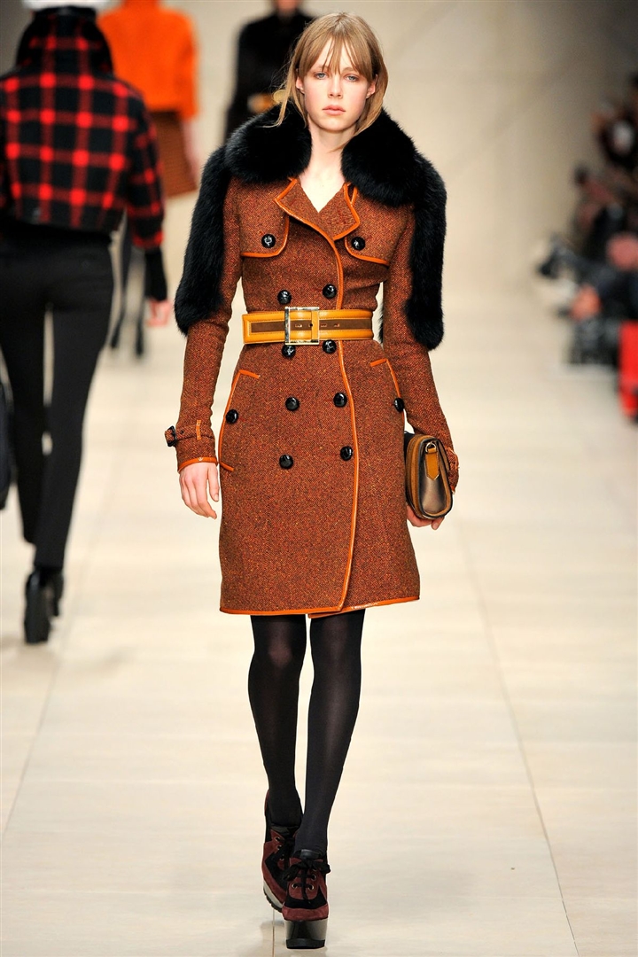 Burberry Prorsum 2011-2012 Sonbahar/Kış