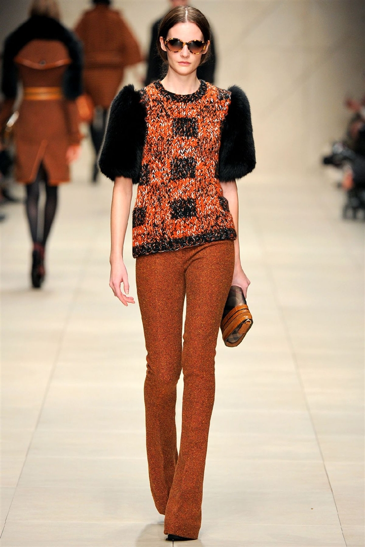 Burberry Prorsum 2011-2012 Sonbahar/Kış