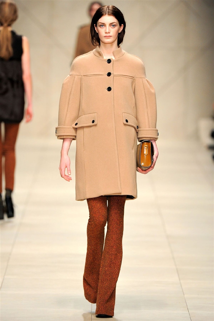 Burberry Prorsum 2011-2012 Sonbahar/Kış