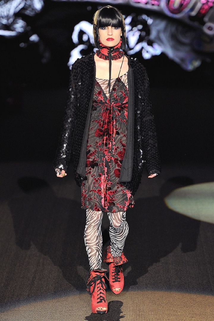 Betsey Johnson 2011-2012 Sonbahar/Kış