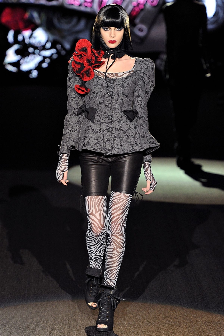 Betsey Johnson 2011-2012 Sonbahar/Kış