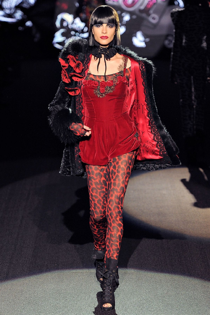 Betsey Johnson 2011-2012 Sonbahar/Kış