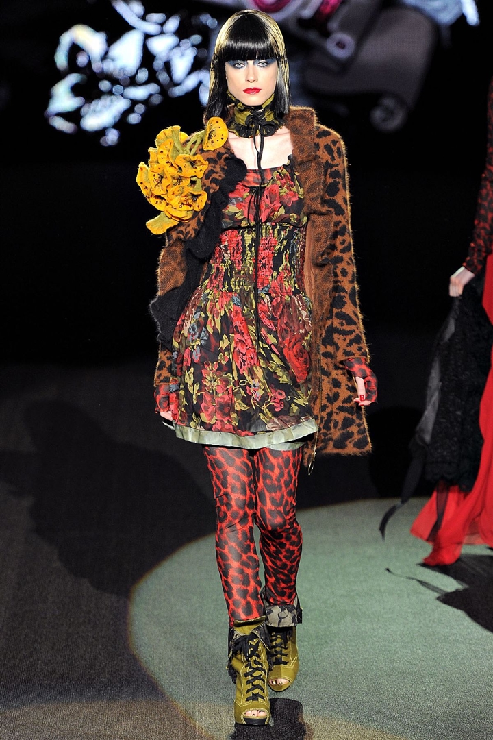 Betsey Johnson 2011-2012 Sonbahar/Kış