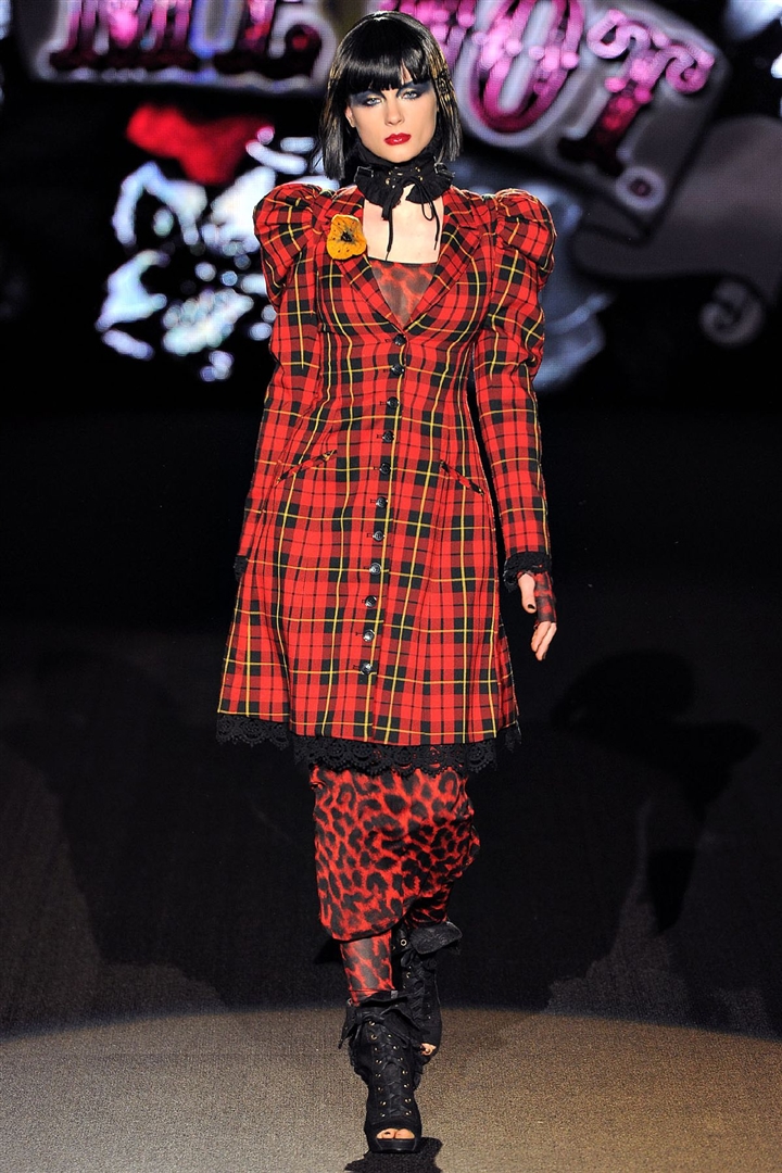 Betsey Johnson 2011-2012 Sonbahar/Kış