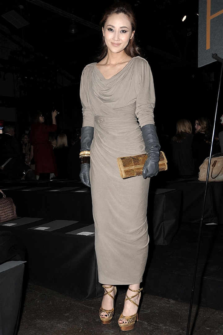 Donna Karan 2011-2012 Sonbahar/Kış Ön Sıradakiler