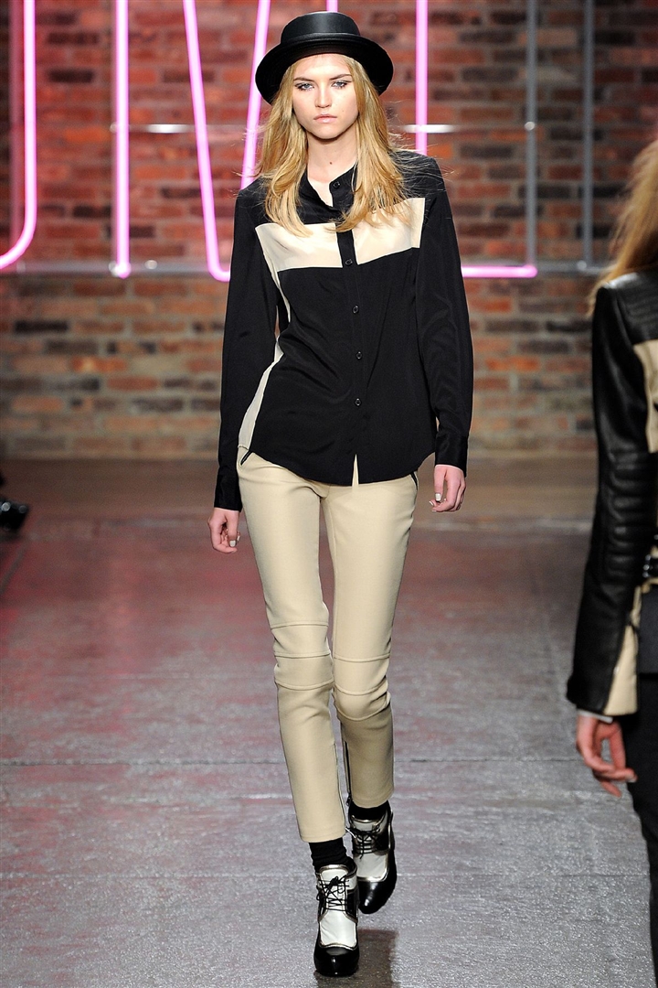 DKNY 2011-2012 Sonbahar/Kış