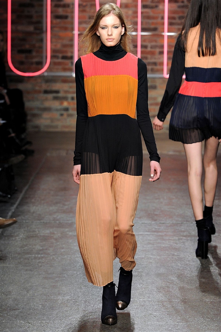 DKNY 2011-2012 Sonbahar/Kış