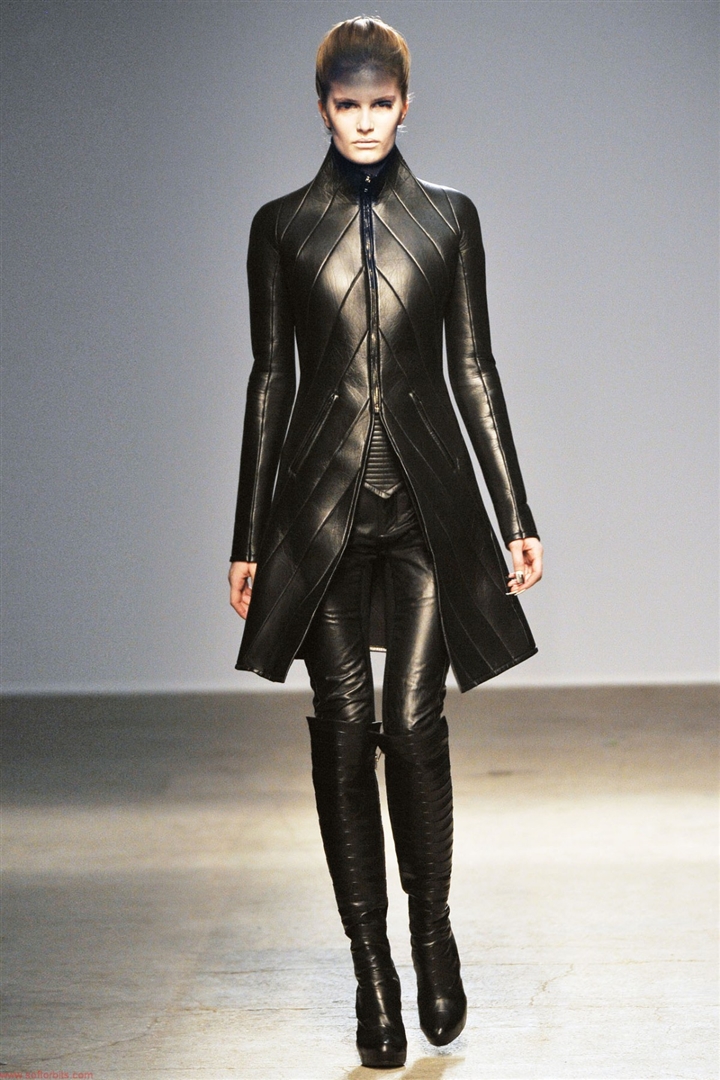 Gareth Pugh 2010-2011 Sonbahar/Kış