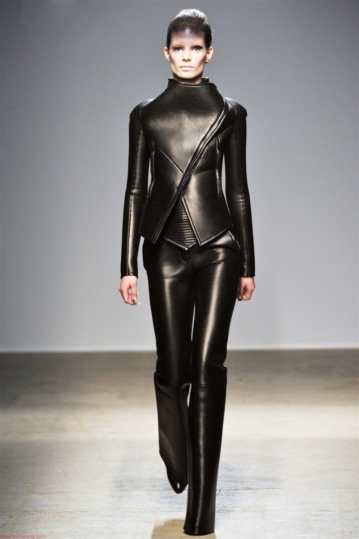 Gareth Pugh 2010-2011 Sonbahar/Kış