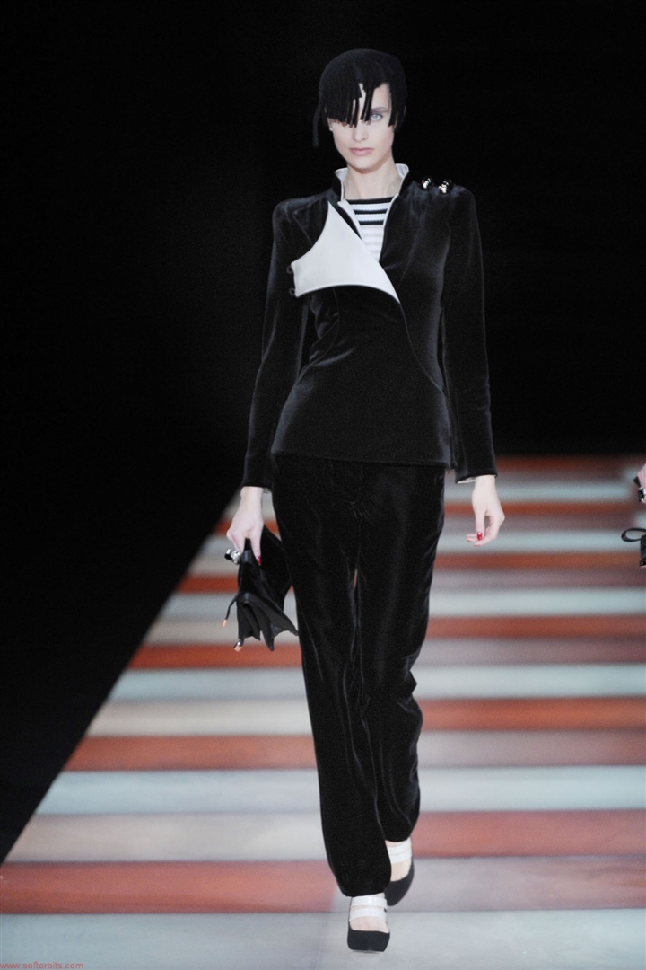 Giorgio Armani 2010-2011 Sonbahar/Kış