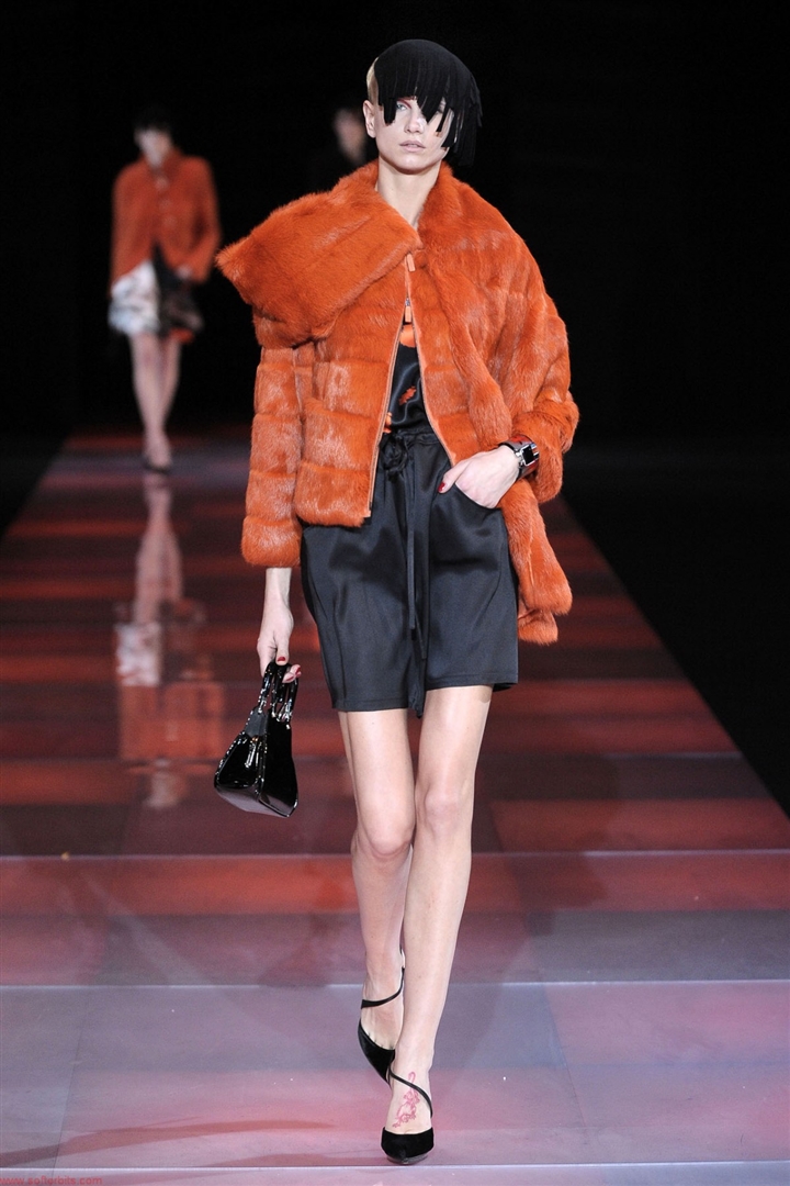 Giorgio Armani 2010-2011 Sonbahar/Kış