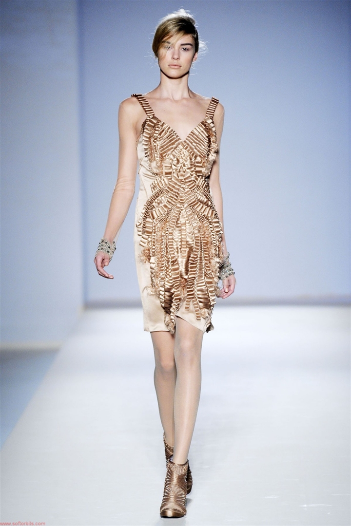 Alberta Ferretti 2010-2011 Sonbahar/Kış