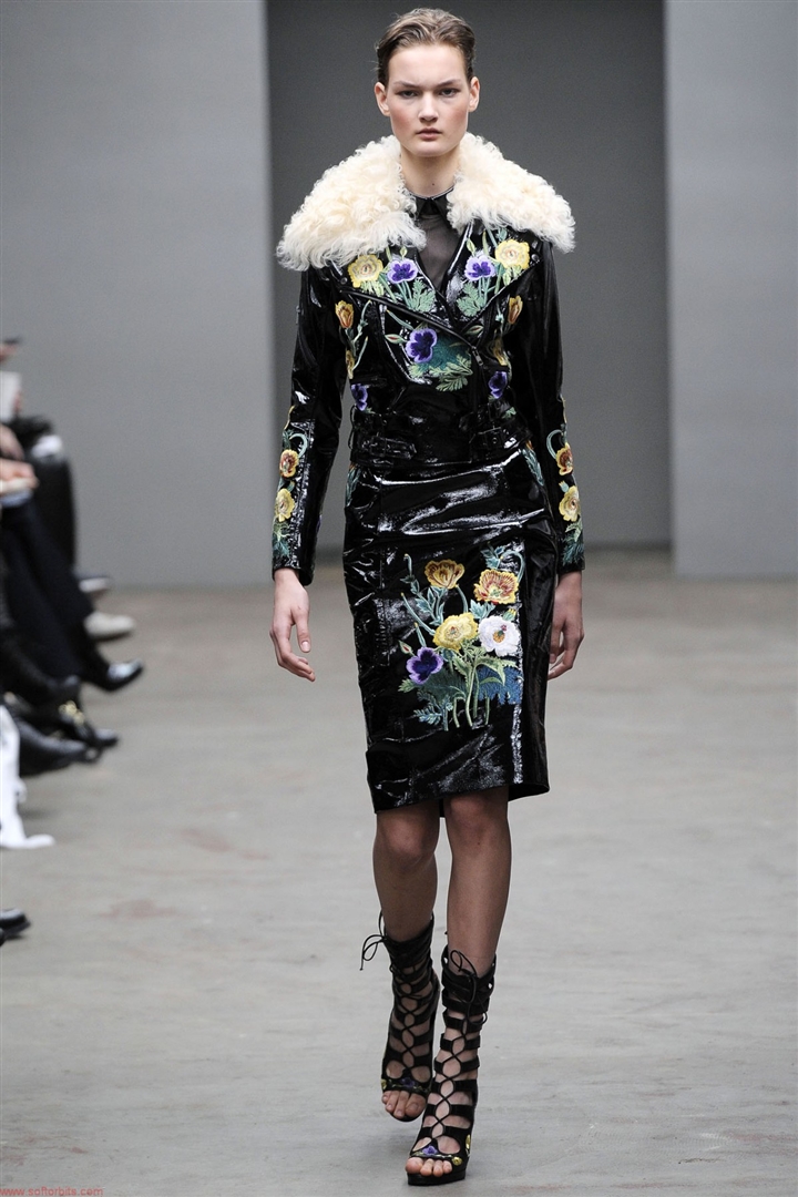 Christopher Kane 2010-2011 Sonbahar/Kış