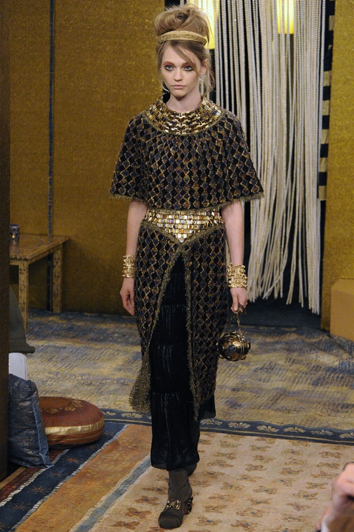 Chanel 2011 Pre-Fall Koleksiyonu, Bizans'ın zengin mirasından ilham alıyor.