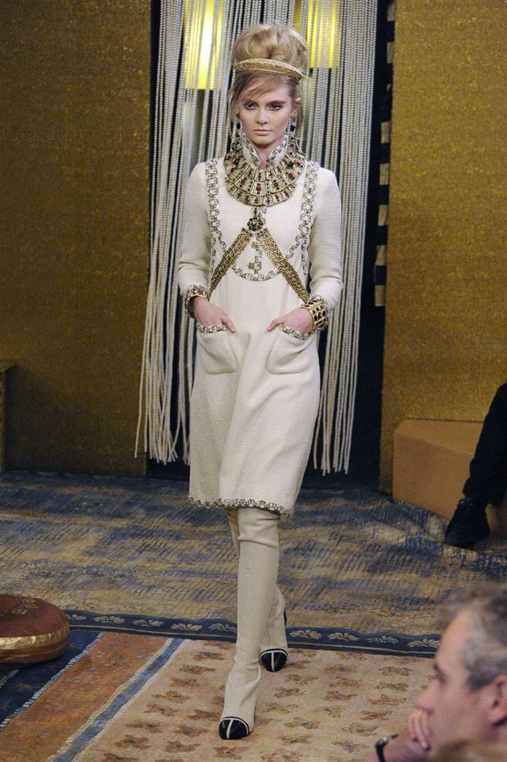 Chanel 2011 Pre-Fall Koleksiyonu, Bizans'ın zengin mirasından ilham alıyor.