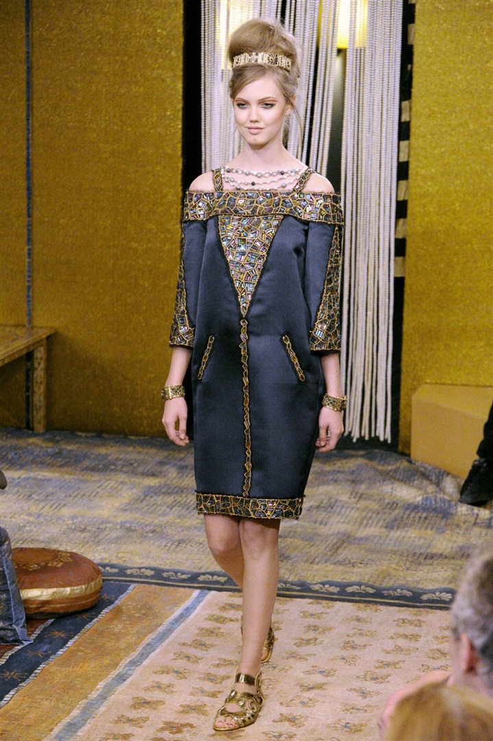 Chanel 2011 Pre-Fall Koleksiyonu, Bizans'ın zengin mirasından ilham alıyor.