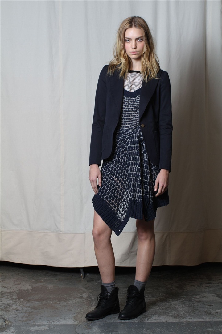 Rag&Bone'un koton ve ipek ağırlıklı 2011 Pre-Fall Koleksiyonu için tıklayın.