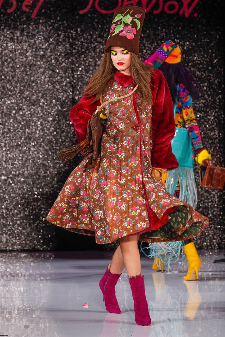 Betsey Johnson 2013 İlkbahar/Yaz