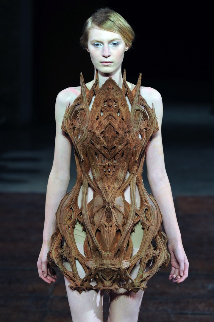 Iris Van Herpen 2012 İlkbahar/Yaz Couture