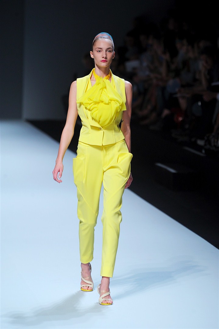 Issey Miyake 2012 İlkbahar/Yaz