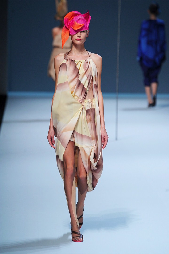 Issey Miyake 2012 İlkbahar/Yaz