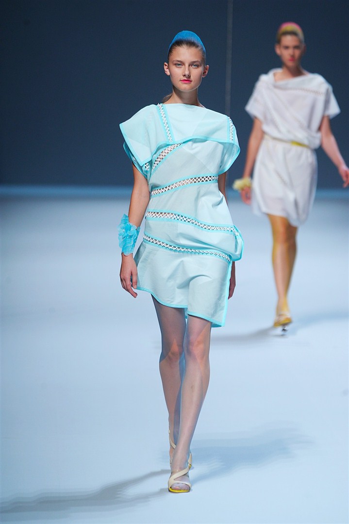 Issey Miyake 2012 İlkbahar/Yaz