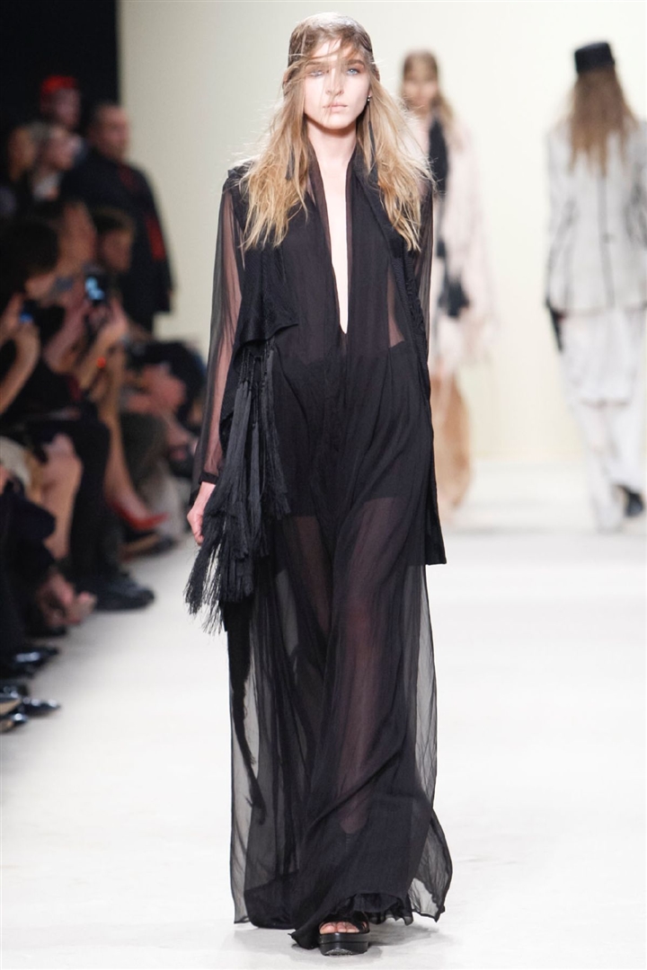 Ann Demeulemeester 2012 İlkbahar/Yaz