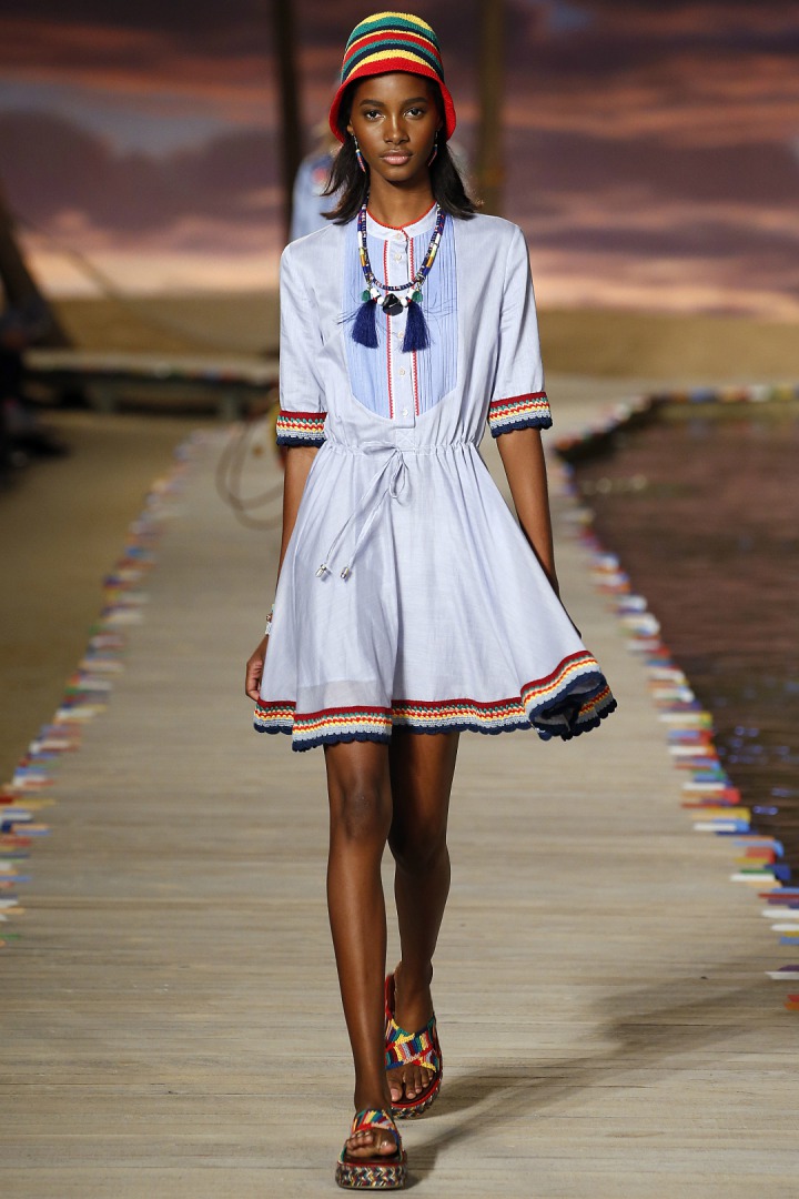 Tommy Hilfiger 2016 İlkbahar/Yaz