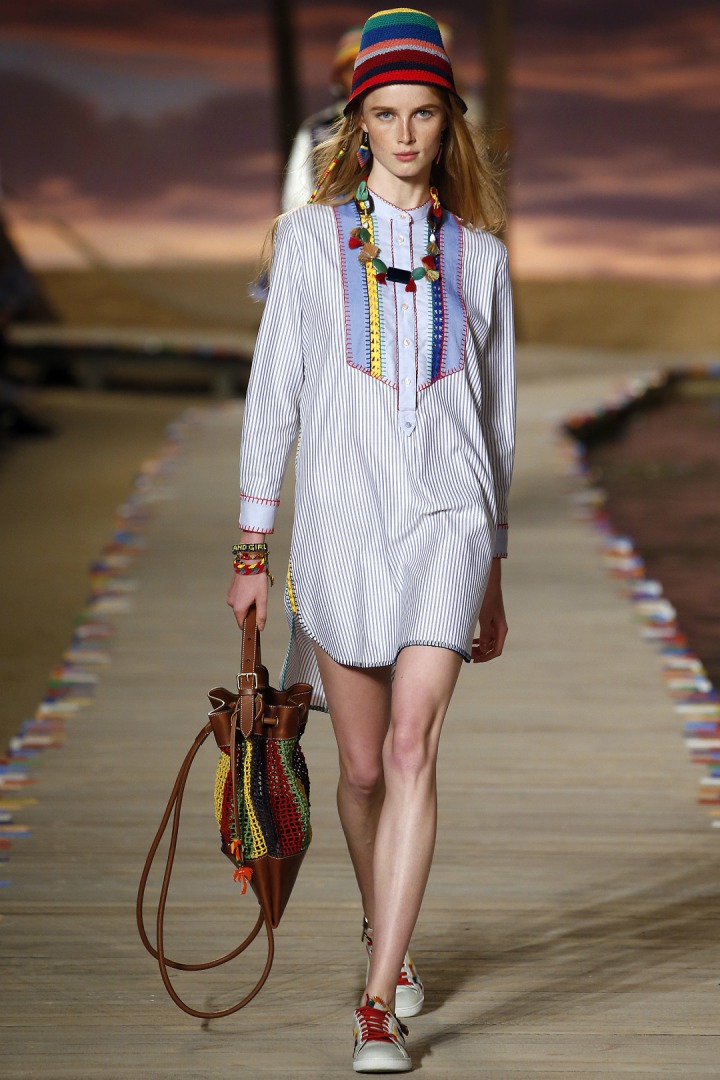 Tommy Hilfiger 2016 İlkbahar/Yaz