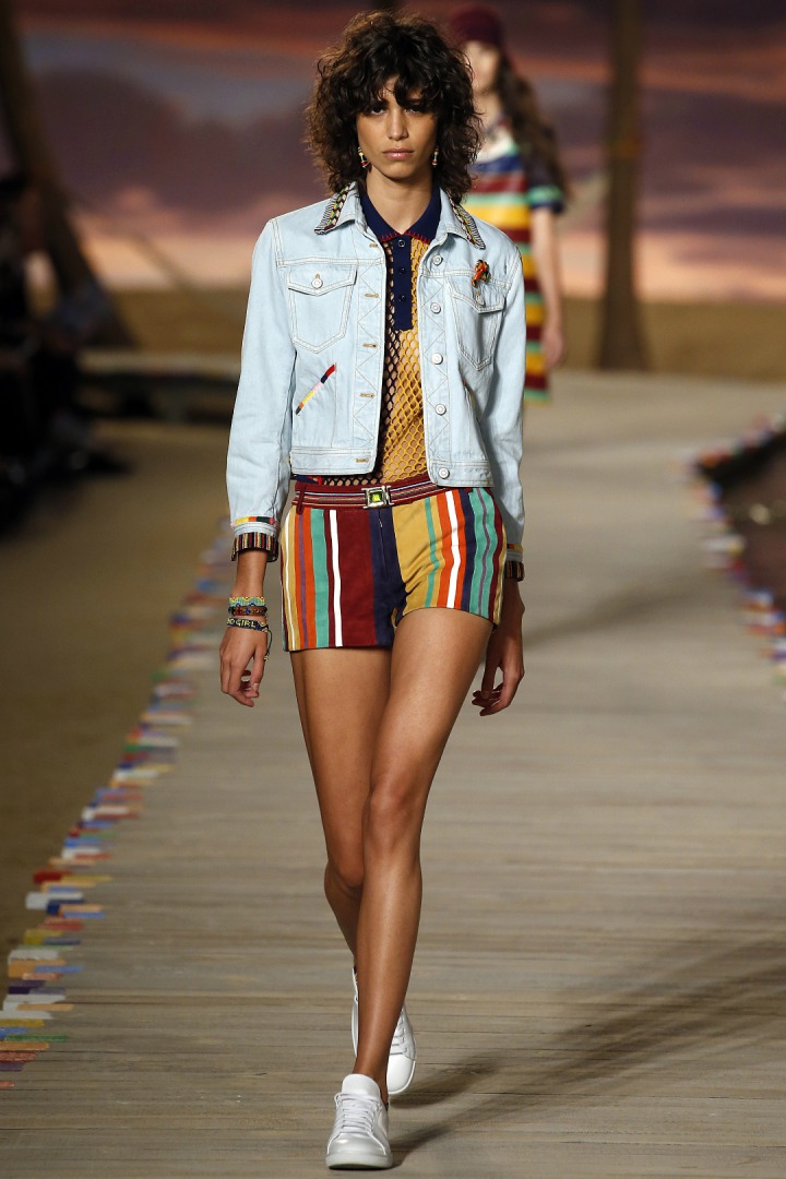 Tommy Hilfiger 2016 İlkbahar/Yaz