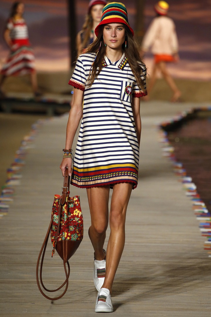 Tommy Hilfiger 2016 İlkbahar/Yaz