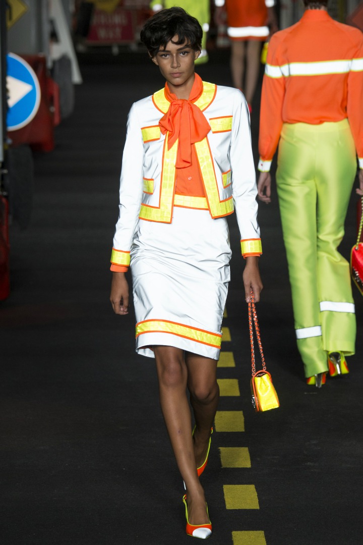 Moschino 2016 İlkbahar/Yaz