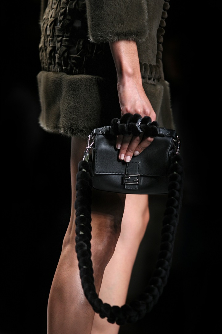 Fendi 2016 İlkbahar/Yaz Detay