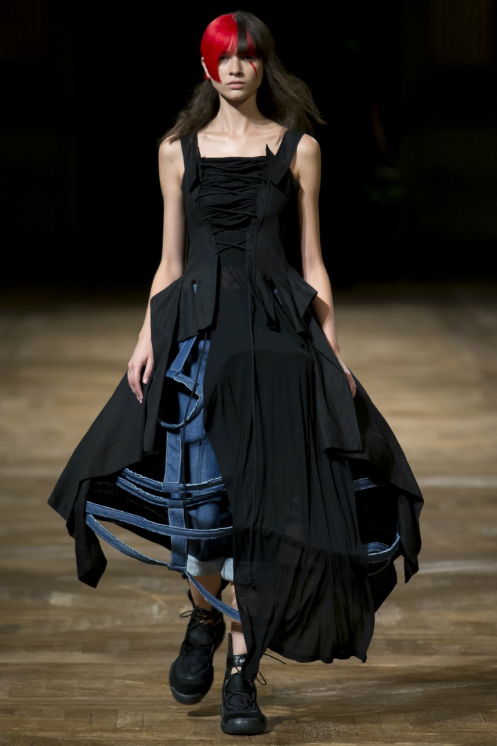 Yohji Yamamoto 2016 İlkbahar/Yaz